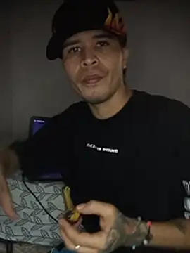 curvahot online show from December 14, 2025, 8:24 pm