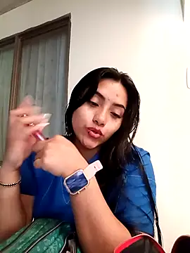 Snapshot of ANDREA-10_ chatting on October 3, 2025, 1:41 pm ANDREA-10 online show from October 3, 2025, 1:41 pm