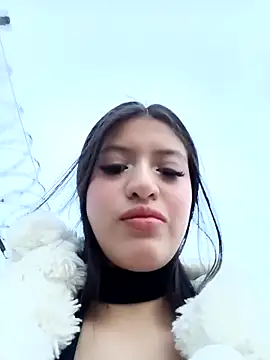 Snapshot of SALOME-28_ chatting on April 30, 2026, 11:09 pm SALOME-28 online show from April 30, 2026, 11:09 pm