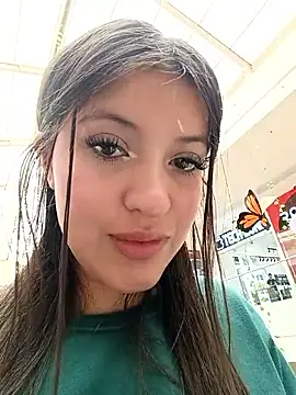 Snapshot of SALOME-28_ chatting on May 22, 2026, 6:35 pm SALOME-28 online show from May 22, 2026, 6:35 pm
