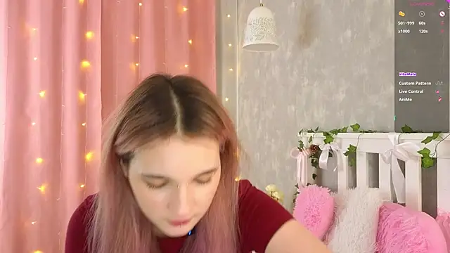 vivyboo111 online show from April 5, 2026, 8:39 pm