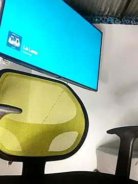 Mason grey online show from October 5, 2025, 12:31 am