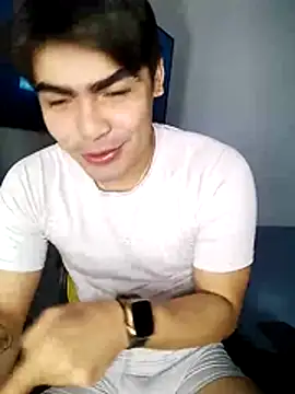 Mason grey online show from December 4, 2025, 11:52 am