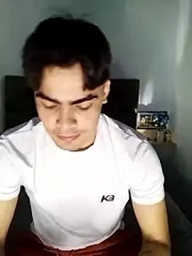 Mason grey online show from December 14, 2025, 2:17 am