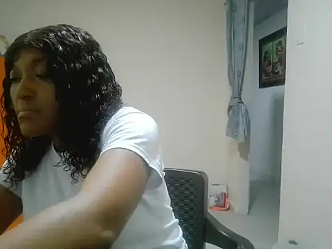 SONDRADAYAN online show from November 5, 2025, 12:54 am