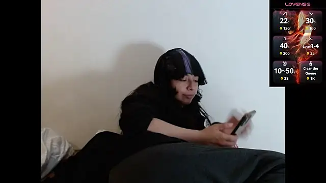 Acelinrose online show from October 25, 2025, 10:37 pm