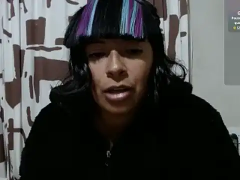 Acelinrose online show from April 14, 2026, 12:49 am