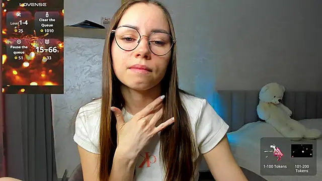 fun nd bun online show from April 18, 2026, 1:42 am