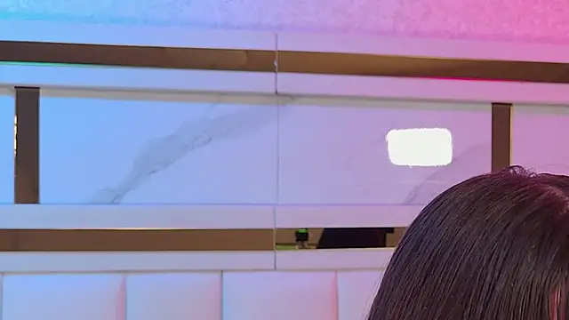 samanthaa sm online show from February 5, 2026, 11:37 am