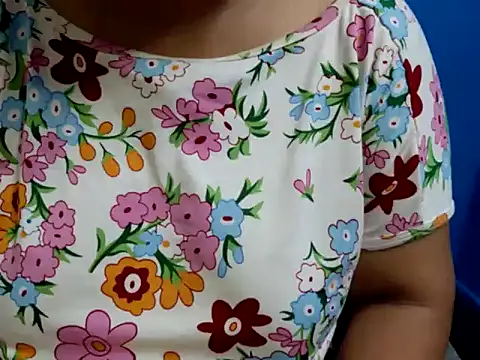 Snapshot of tamilqueenbaby chatting on October 18, 2025, 11:16 pm tamilqueenbaby online show from October 18, 2025, 11:16 pm