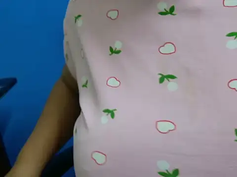 Snapshot of tamilqueenbaby chatting on October 21, 2025, 6:41 pm tamilqueenbaby online show from October 21, 2025, 6:41 pm
