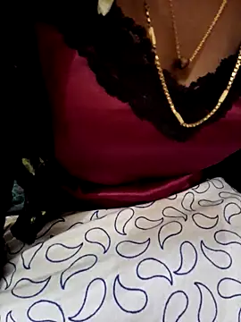 jasminetaml online show from October 8, 2025, 3:48 am