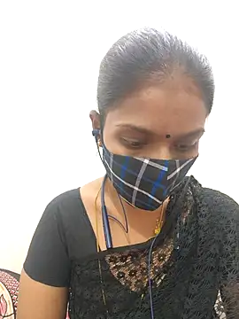 Tamil Yalini12 online show from December 17, 2025, 6:25 pm