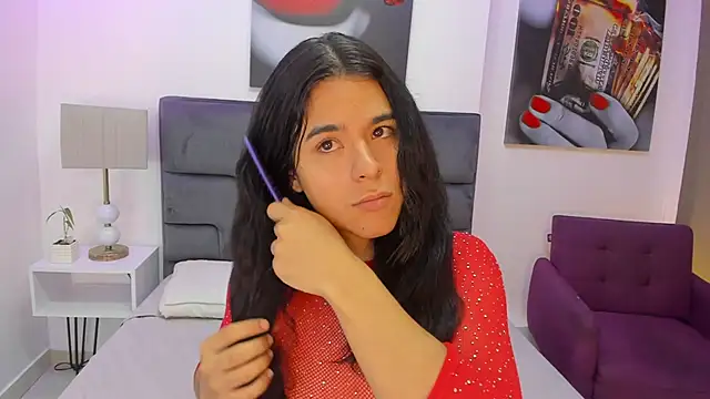 Angel Dustts online show from November 3, 2025, 7:37 pm