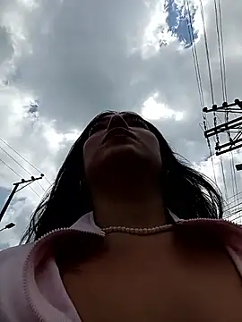  Luna-1 online show from January 7, 2026, 4:09 pm