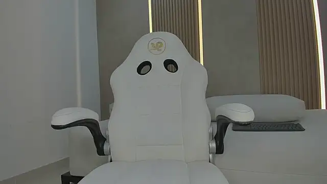 emily kovac online show from March 24, 2026, 10:53 am