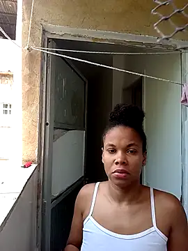 Snapshot of PrettahSantos chatting on October 14, 2025, 3:57 pm PrettahSantos online show from October 14, 2025, 3:57 pm