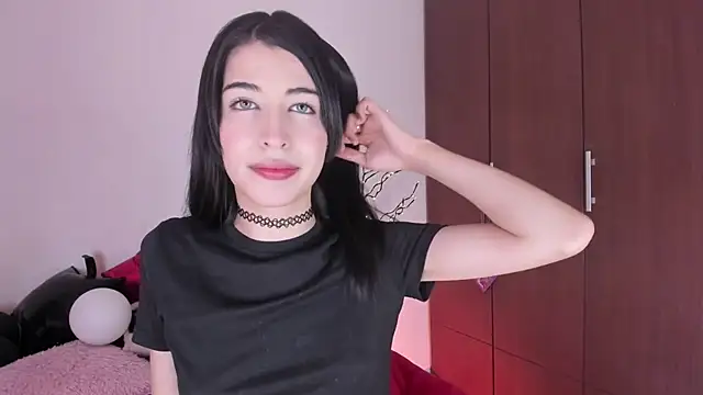 Snapshot of ScarlettRosetti chatting on February 5, 2026, 3:11 am ScarlettRosetti online show from February 5, 2026, 3:11 am