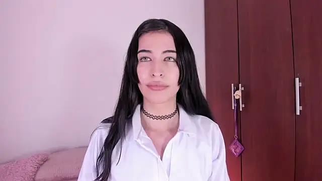 Snapshot of ScarlettRosetti chatting on February 19, 2026, 11:12 pm ScarlettRosetti online show from February 19, 2026, 11:12 pm