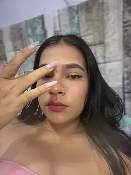 Valery lux16 online show from May 10, 2026, 3:39 pm