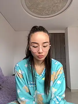 Innerpeace  online show from October 4, 2025, 8:07 pm