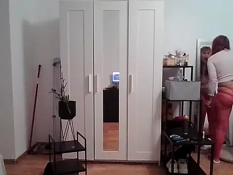 HotLenaX online show from October 22, 2025, 12:22 am