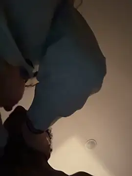 Snapshot of smuckle899 chatting on October 1, 2025, 3:45 am smuckle899 online show from October 1, 2025, 3:45 am