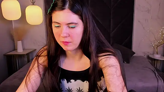 Amy Sparkle online show from November 5, 2025, 2:17 pm