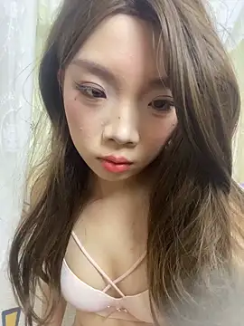 Snapshot of Aloves-21 chatting on February 7, 2026, 7:01 am Aloves-21 online show from February 7, 2026, 7:01 am