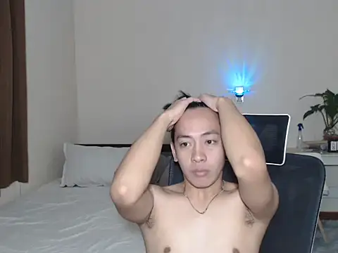 niel cumshow online show from October 26, 2025, 5:24 am