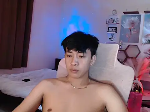 niel cumshow online show from December 14, 2025, 7:58 am