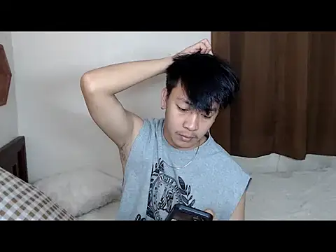 niel cumshow online show from March 24, 2026, 2:44 pm