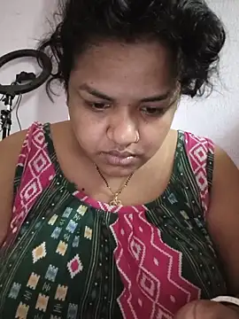 Deborbhavi222 online show from June 10, 2026, 3:50 am