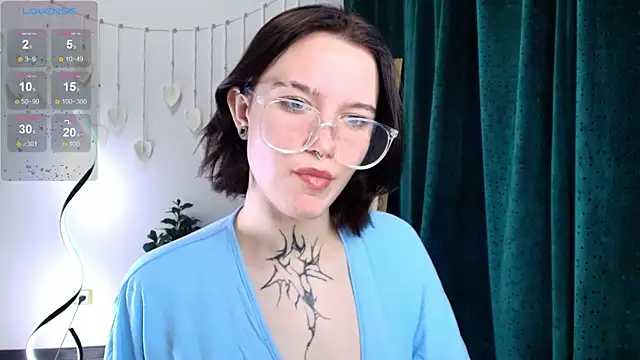 Elastikisss online show from November 13, 2025, 2:43 am