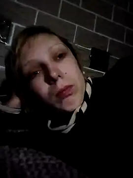 Ponka2011 online show from November 21, 2025, 1:48 am