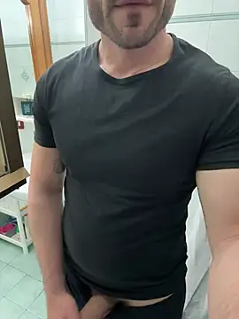 giovan2020 online show from April 21, 2026, 10:56 pm