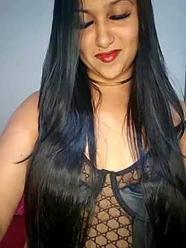 graziele00 online show from March 27, 2026, 5:45 pm