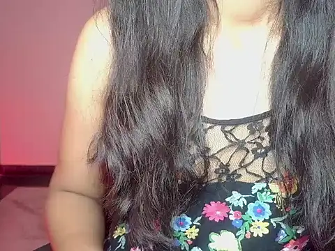 Snapshot of Avantika_ chatting on September 30, 2025, 1:05 pm Avantika online show from September 30, 2025, 1:05 pm