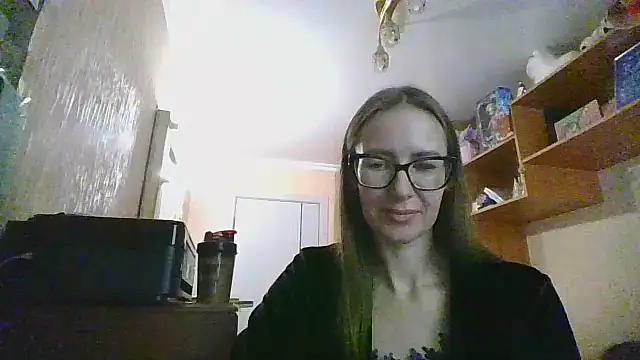 Norivann online show from October 7, 2025, 9:50 am