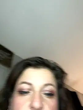 88heygirlhey88 online show from October 30, 2025, 5:42 am