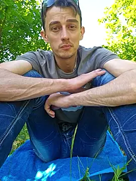 Chrisou73 online show from April 26, 2026, 1:53 pm