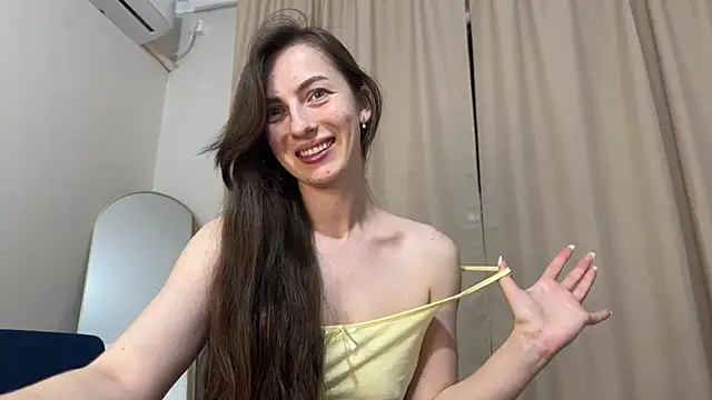 Prettyyy Angel online show from May 24, 2026, 6:35 pm