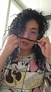 LondonHilton online show from March 14, 2026, 9:20 pm