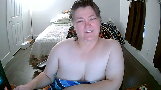 Buggy1965 online show from October 14, 2025, 3:02 pm