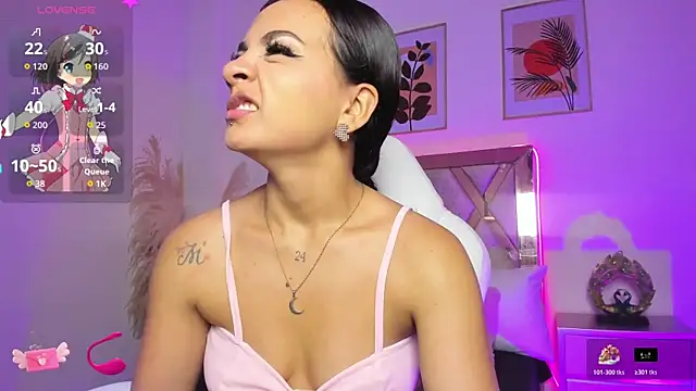 akira 09  online show from November 6, 2025, 12:17 pm