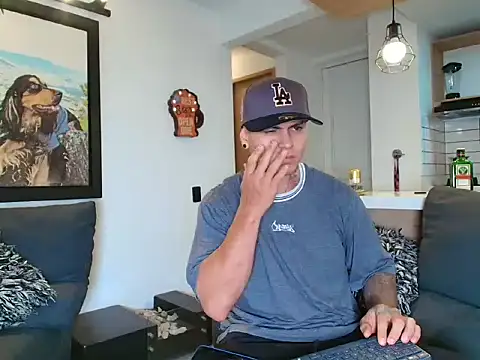 Snapshot of Marko_Toro__ chatting on September 30, 2025, 10:15 pm Marko Toro   online show from September 30, 2025, 10:15 pm