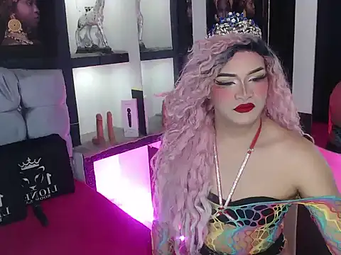 Sophia hott01 online show from September 24, 2025, 12:08 pm