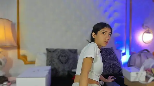 Mariana Kalo online show from December 21, 2025, 10:55 am