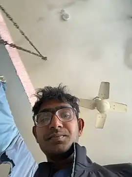 Snapshot of slaveboi9876 chatting on January 8, 2026, 6:59 am slaveboi9876 online show from January 8, 2026, 6:59 am