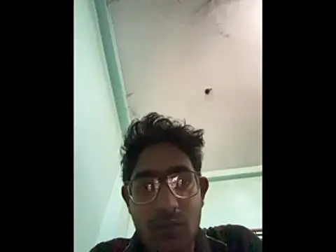 Snapshot of slaveboi9876 chatting on January 10, 2026, 5:31 am slaveboi9876 online show from January 10, 2026, 5:31 am